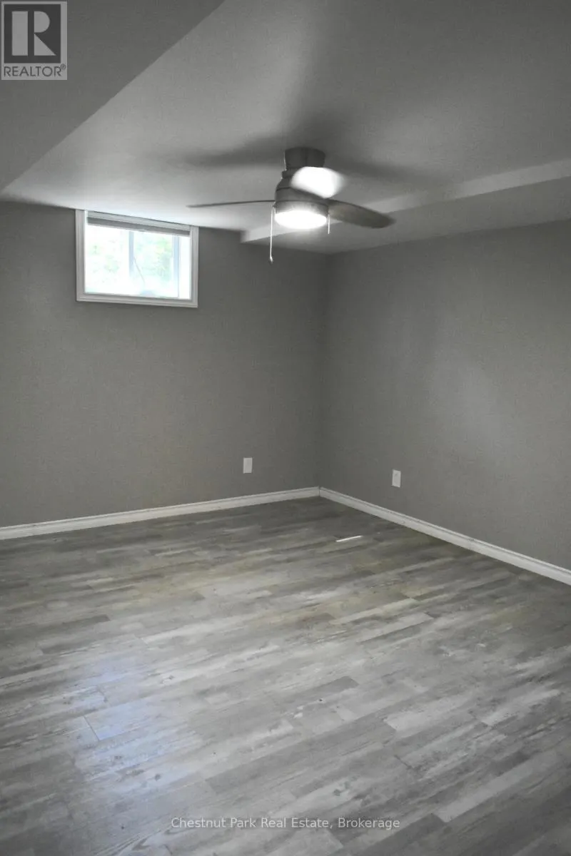 1258 RAVENSCLIFFE ROAD