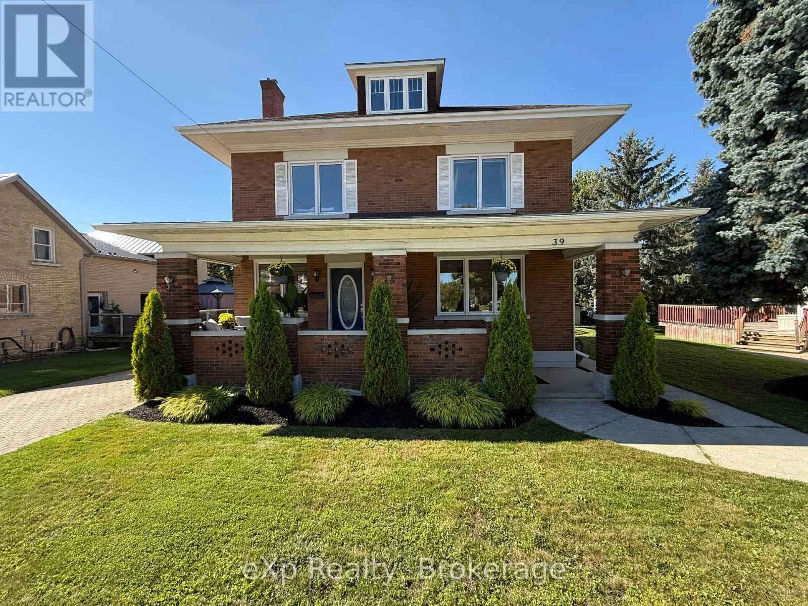 39 ELORA STREET