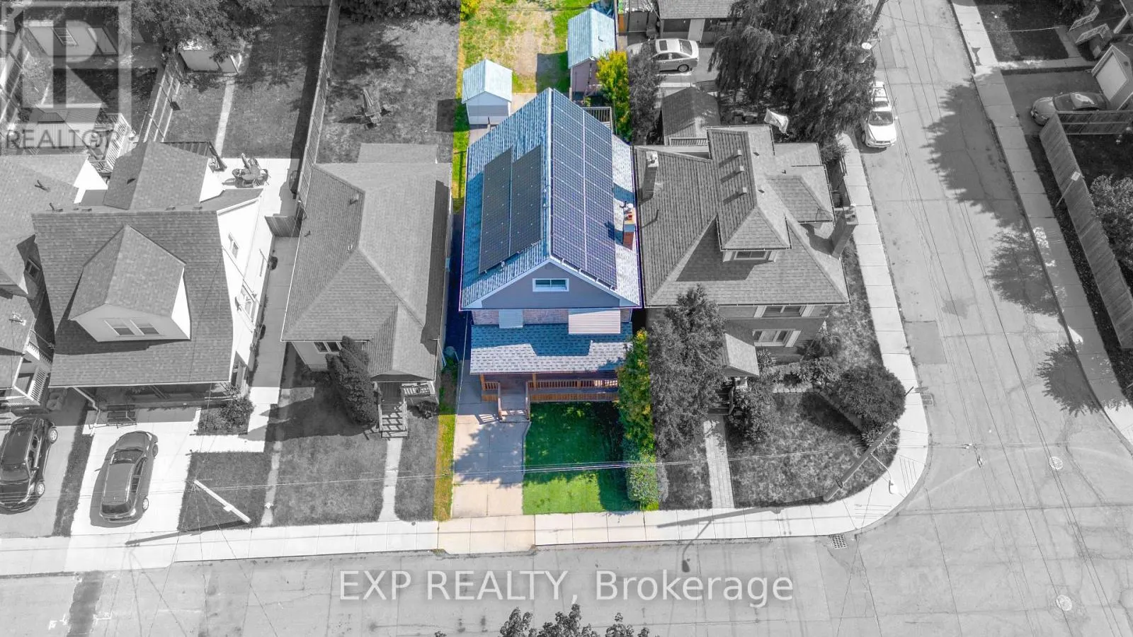 134 ROSSLYN AVENUE N