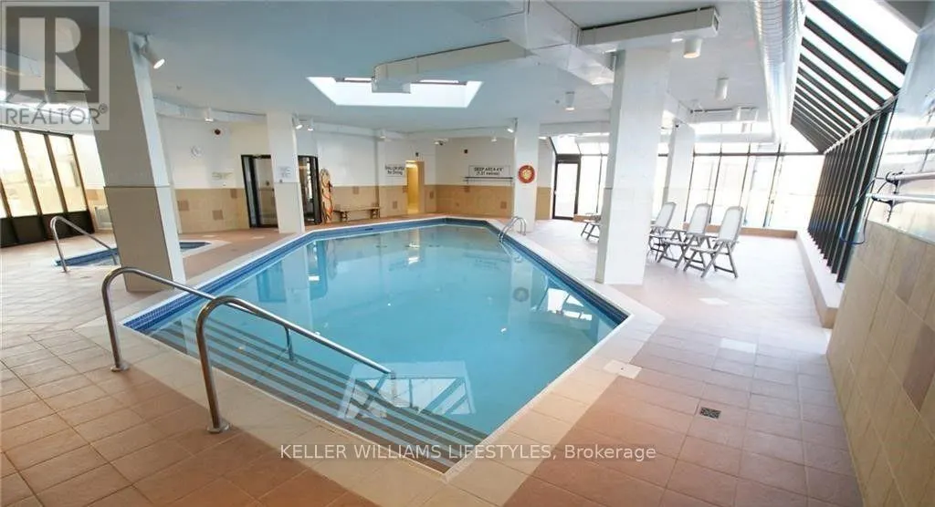 206 - 323 COLBORNE STREET, #206