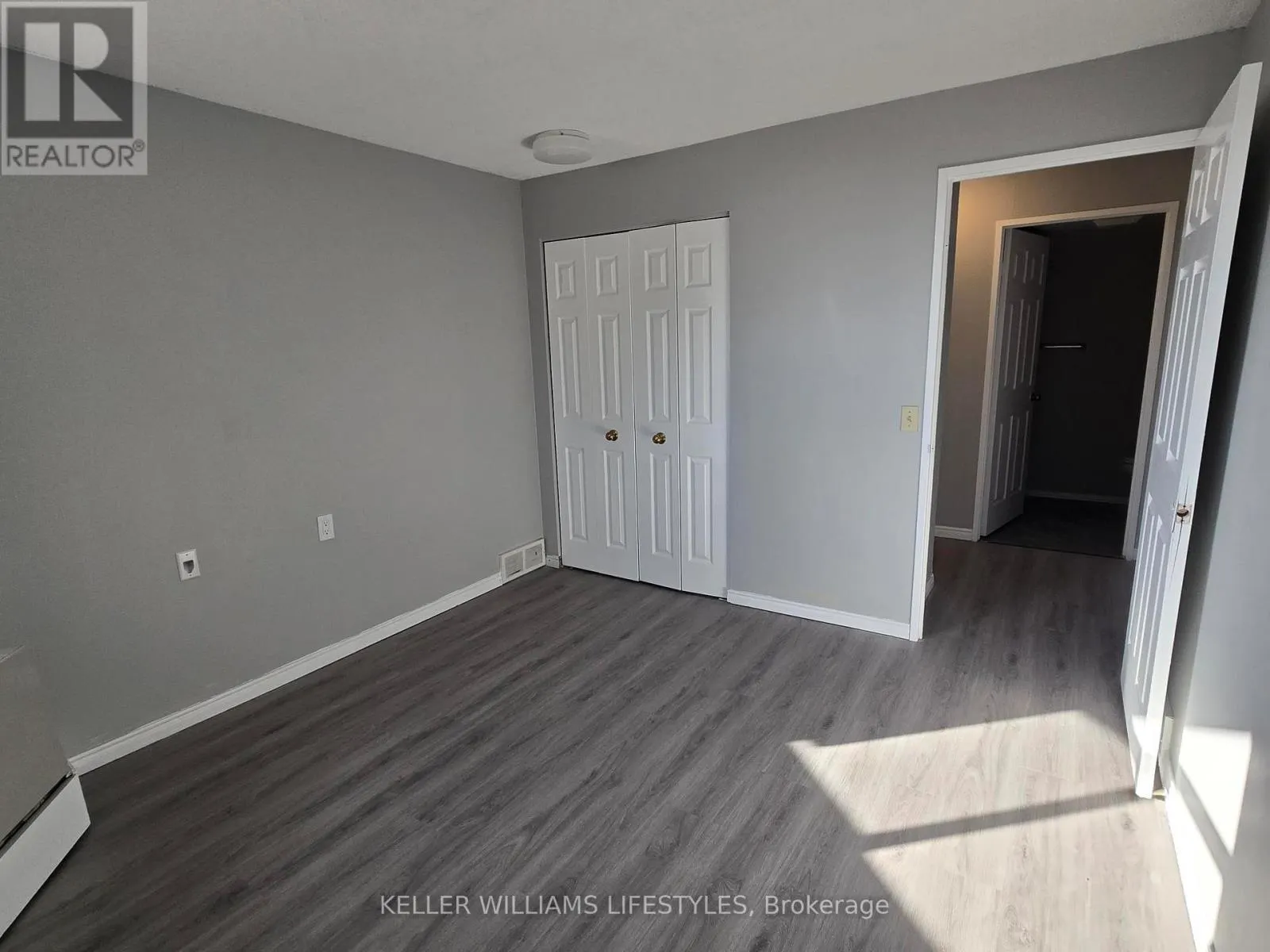 206 - 323 COLBORNE STREET, #206