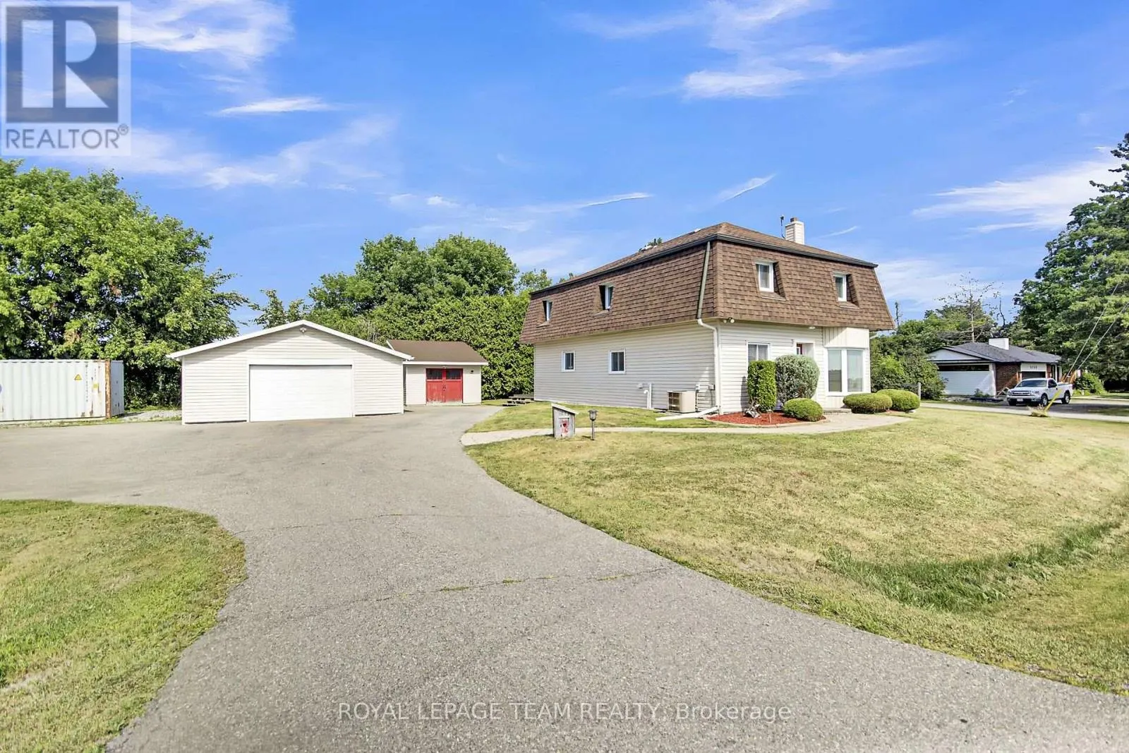 5745 FOURTH LINE ROAD