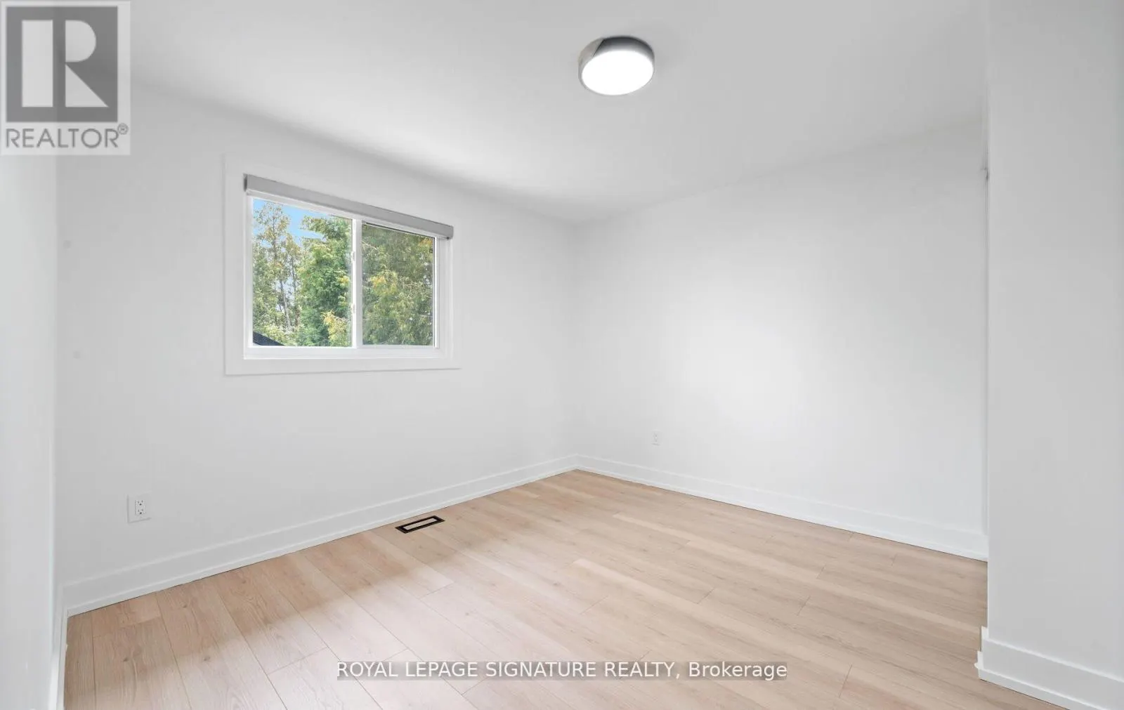 105 LILACSIDE DRIVE