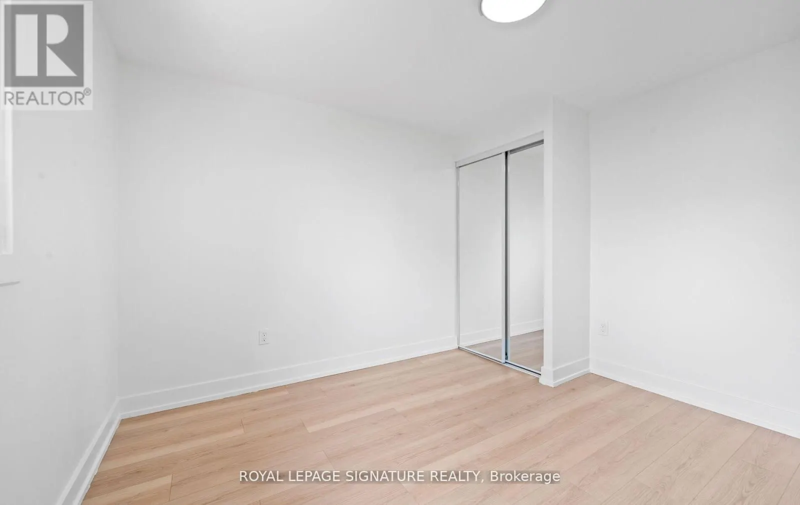 105 LILACSIDE DRIVE