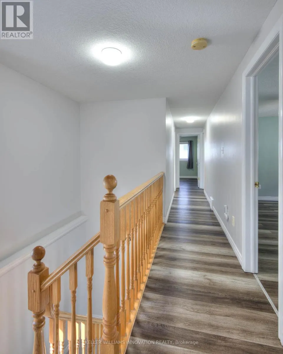 6 HEATHERWOOD PLACE