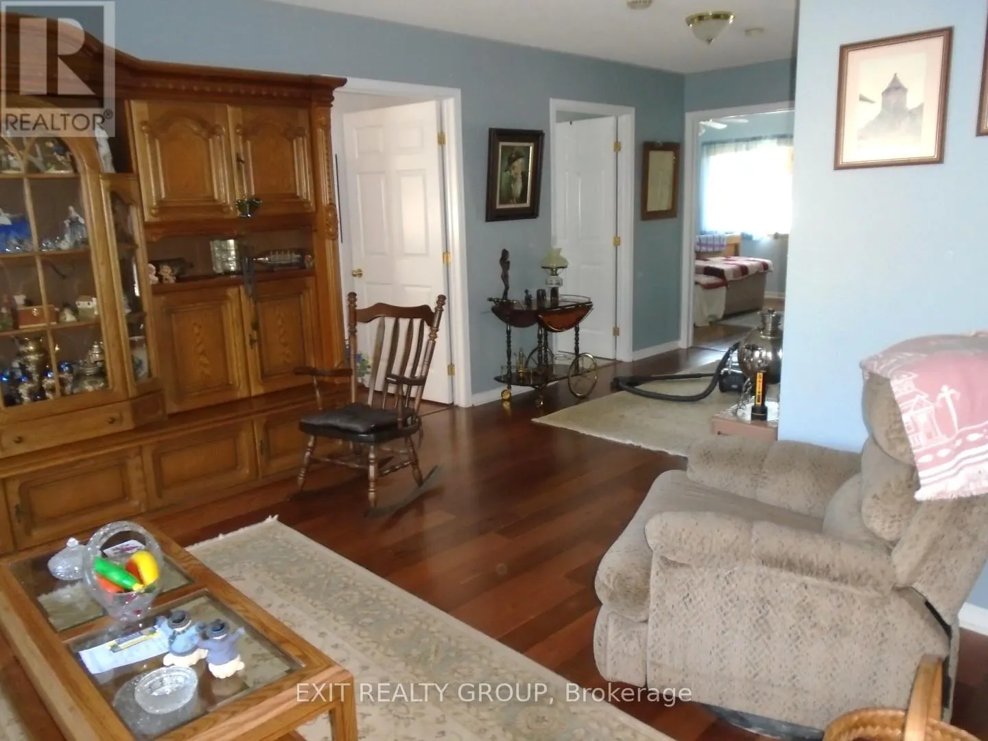 33 CRETNEY DRIVE