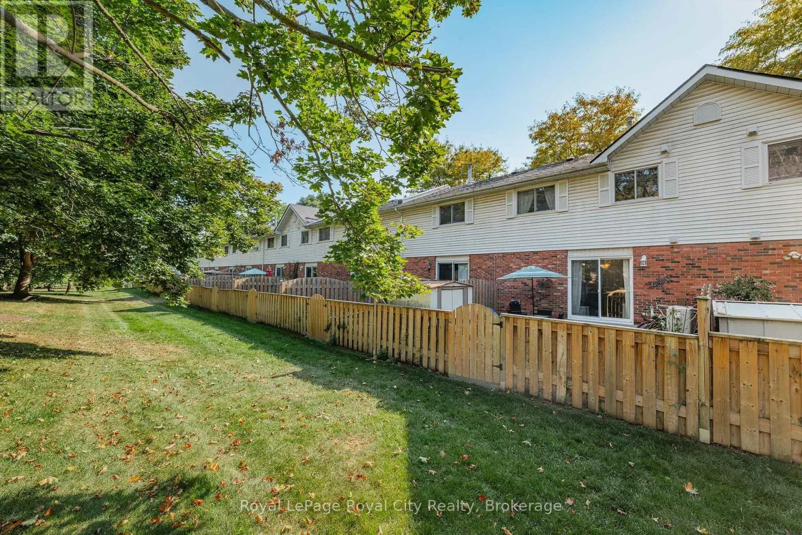 16 - 129 VICTORIA ROAD N, #16