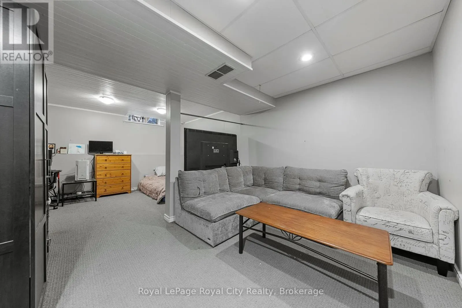 16 - 129 VICTORIA ROAD N, #16