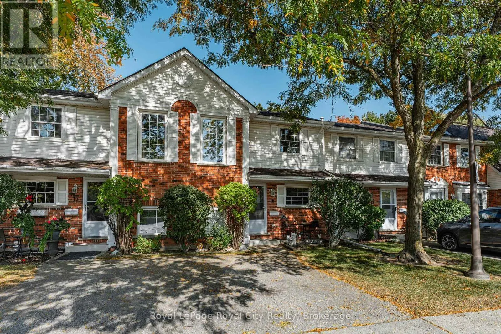 16 - 129 VICTORIA ROAD N, #16