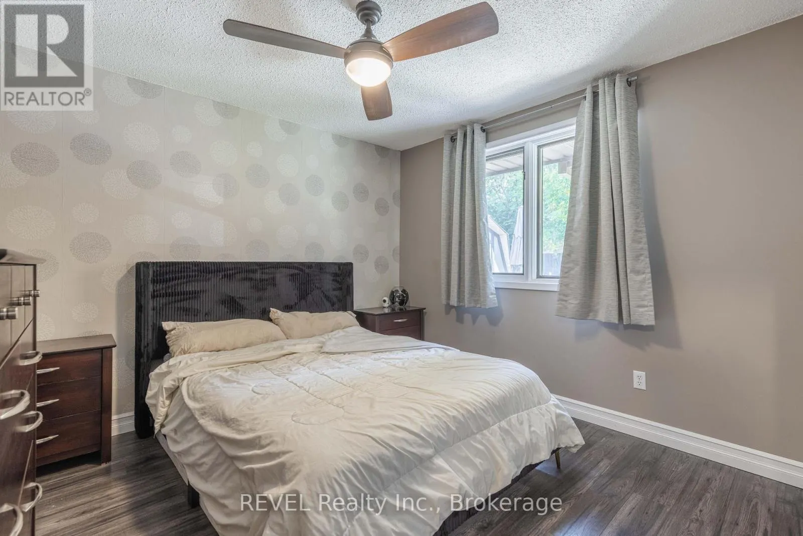 3 NEWLEAF CRESCENT