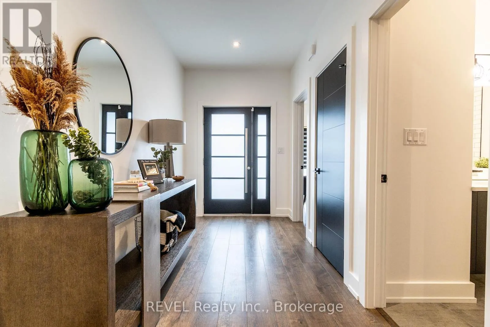 8 STICKLES STREET
