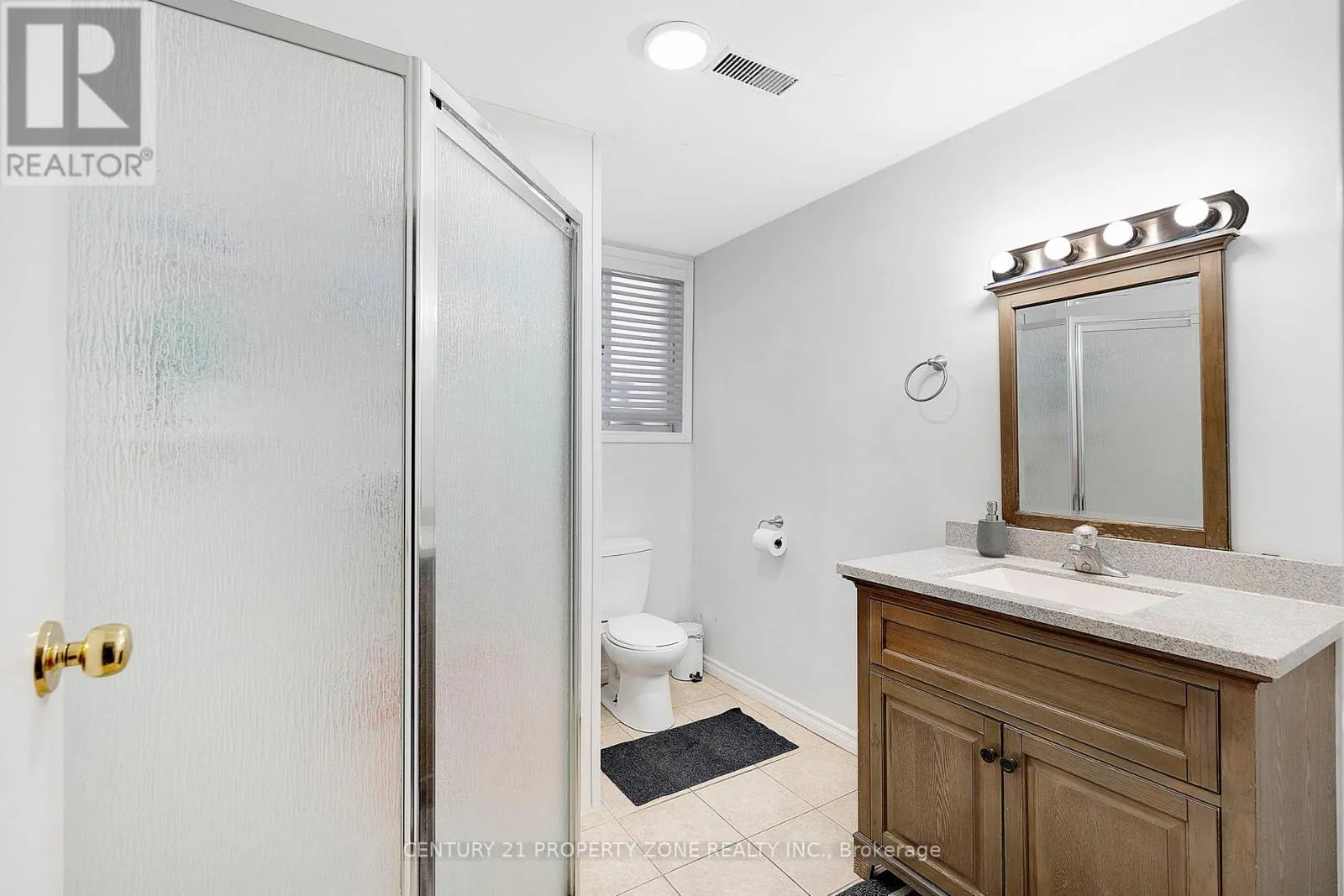 39 SOUTHVIEW CRESCENT