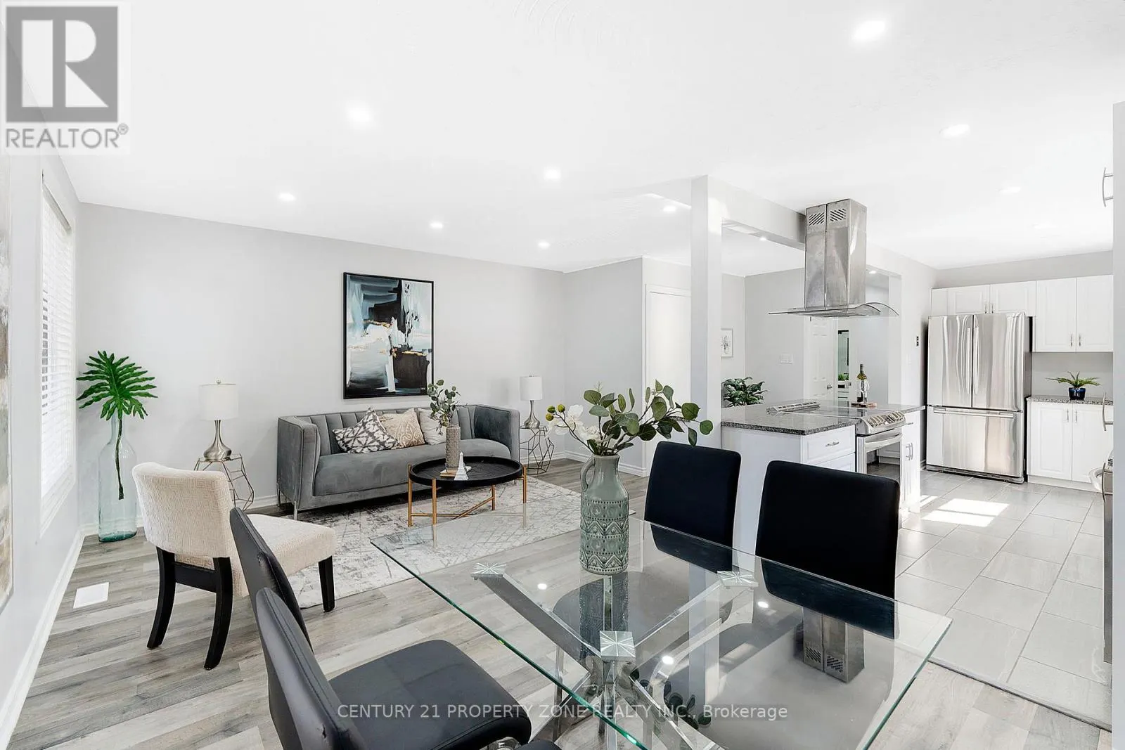 39 SOUTHVIEW CRESCENT