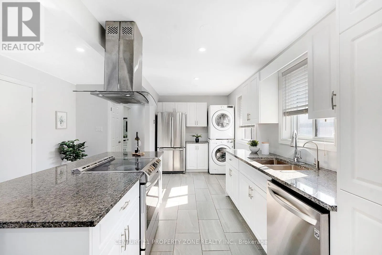 39 SOUTHVIEW CRESCENT