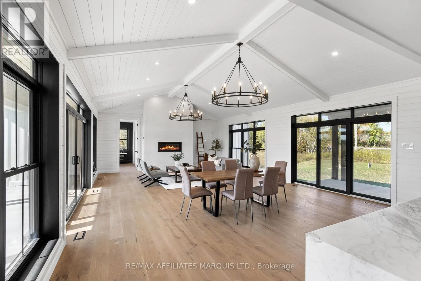 3978 SQUIRE ROAD