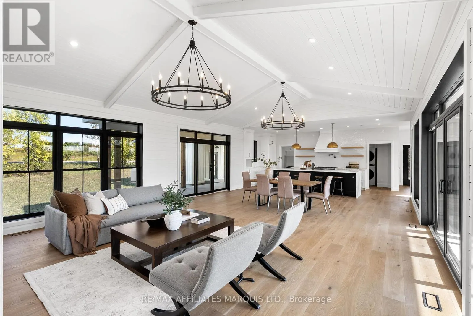 3978 SQUIRE ROAD