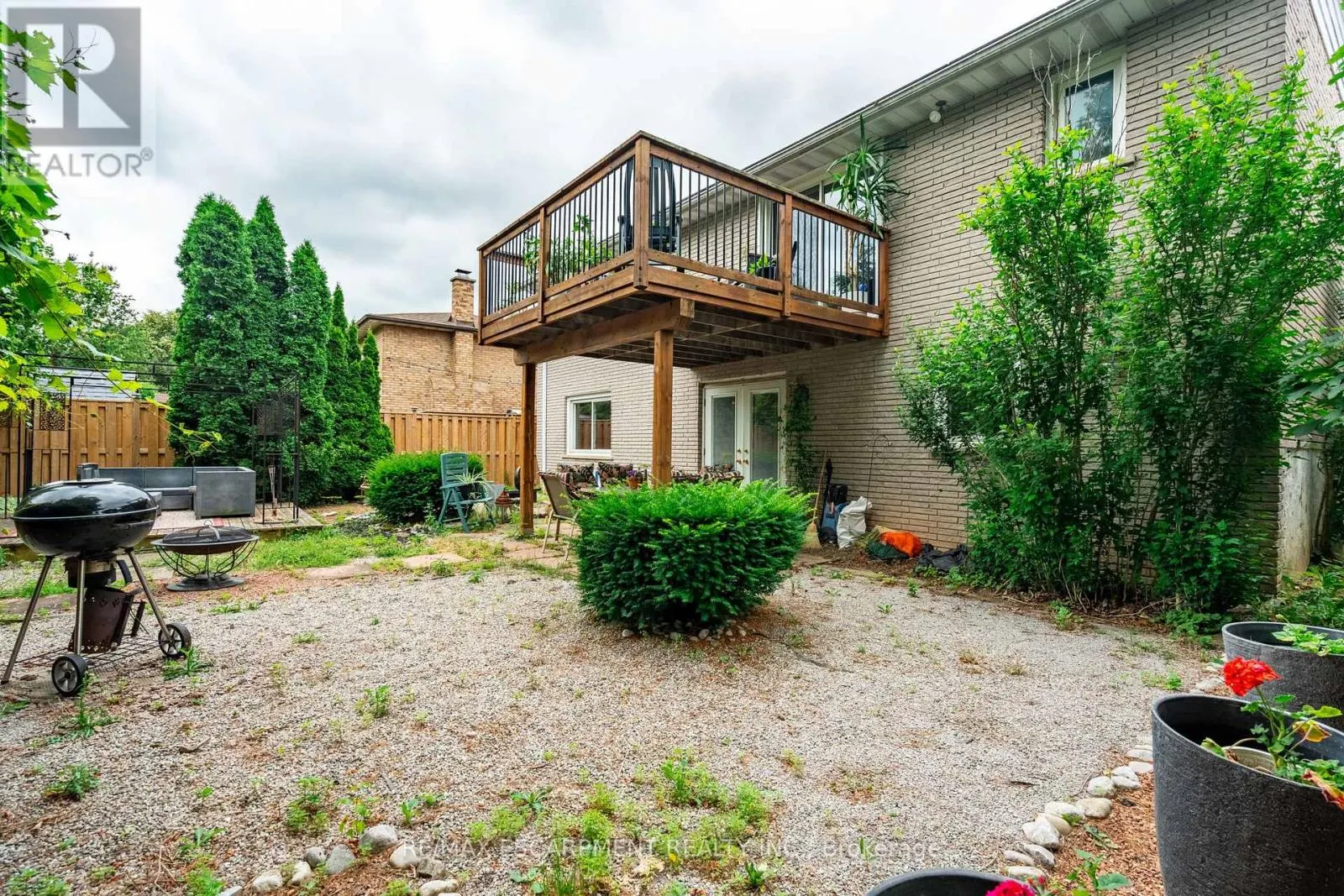16 FLAMINGO DRIVE