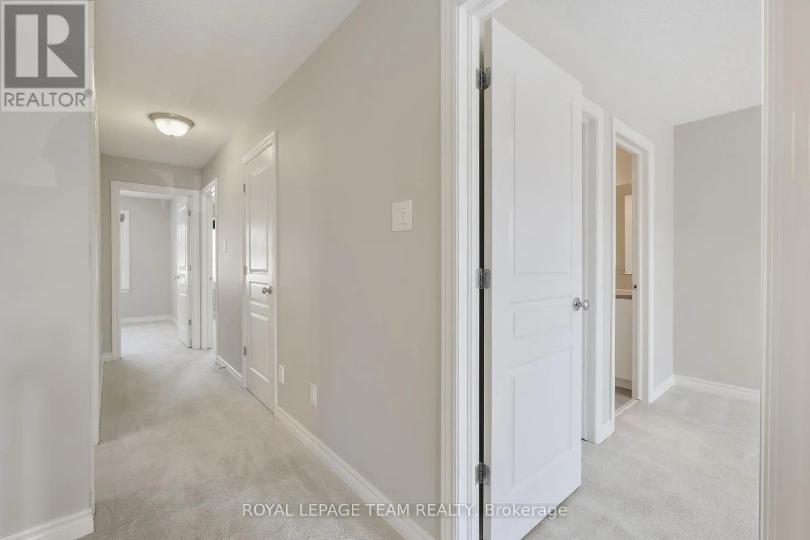 273 SHINLEAF CRESCENT