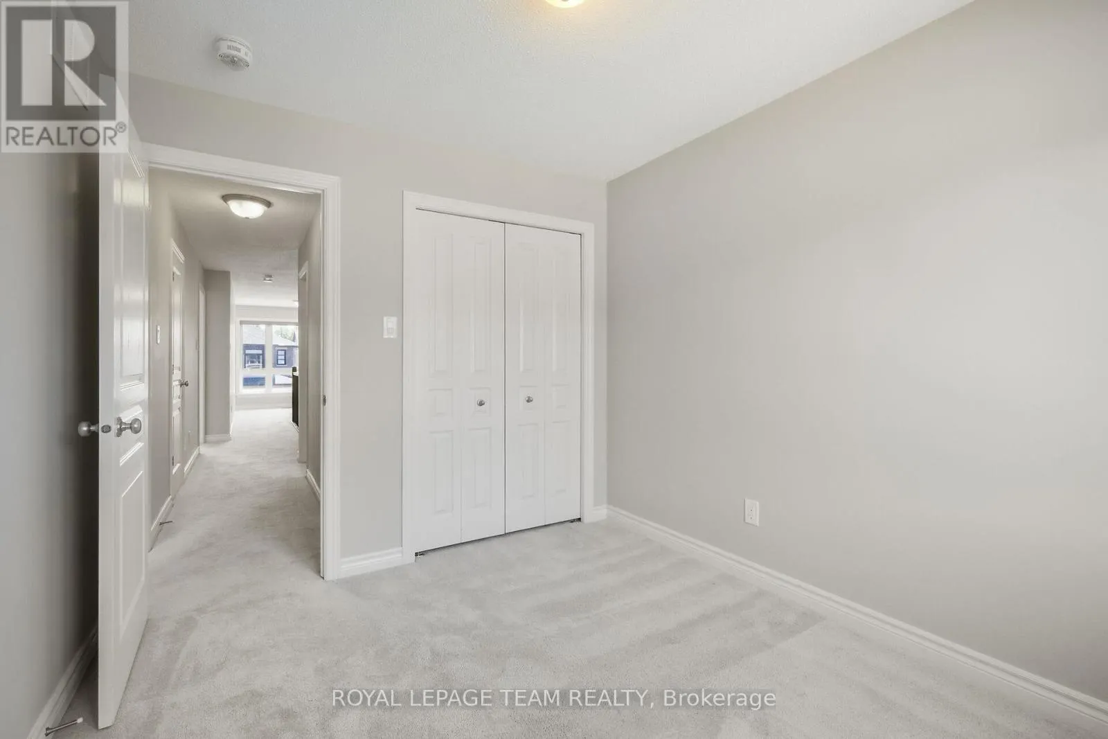 273 SHINLEAF CRESCENT