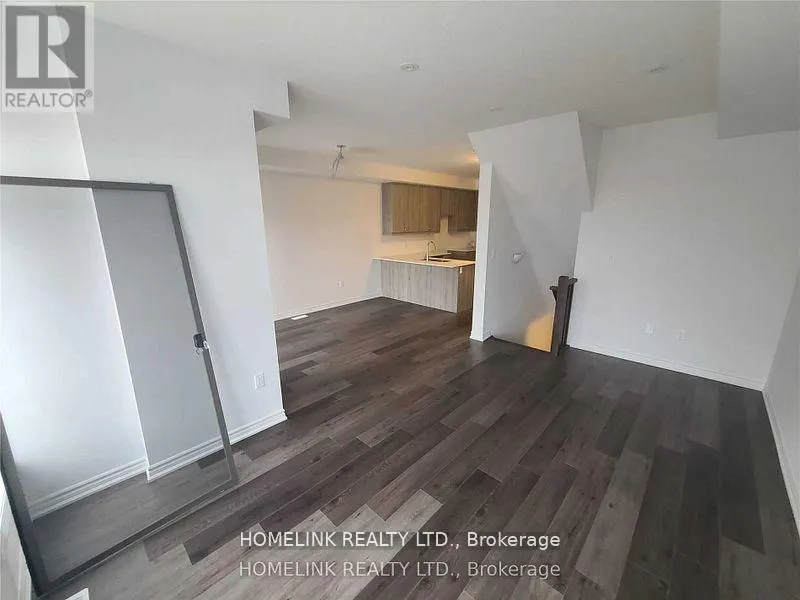 121 - 61 SOHO STREET
