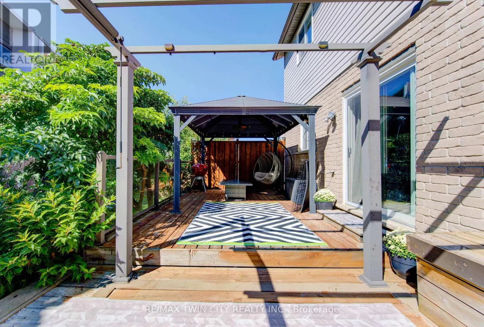 224 SUNNY MEADOW COURT