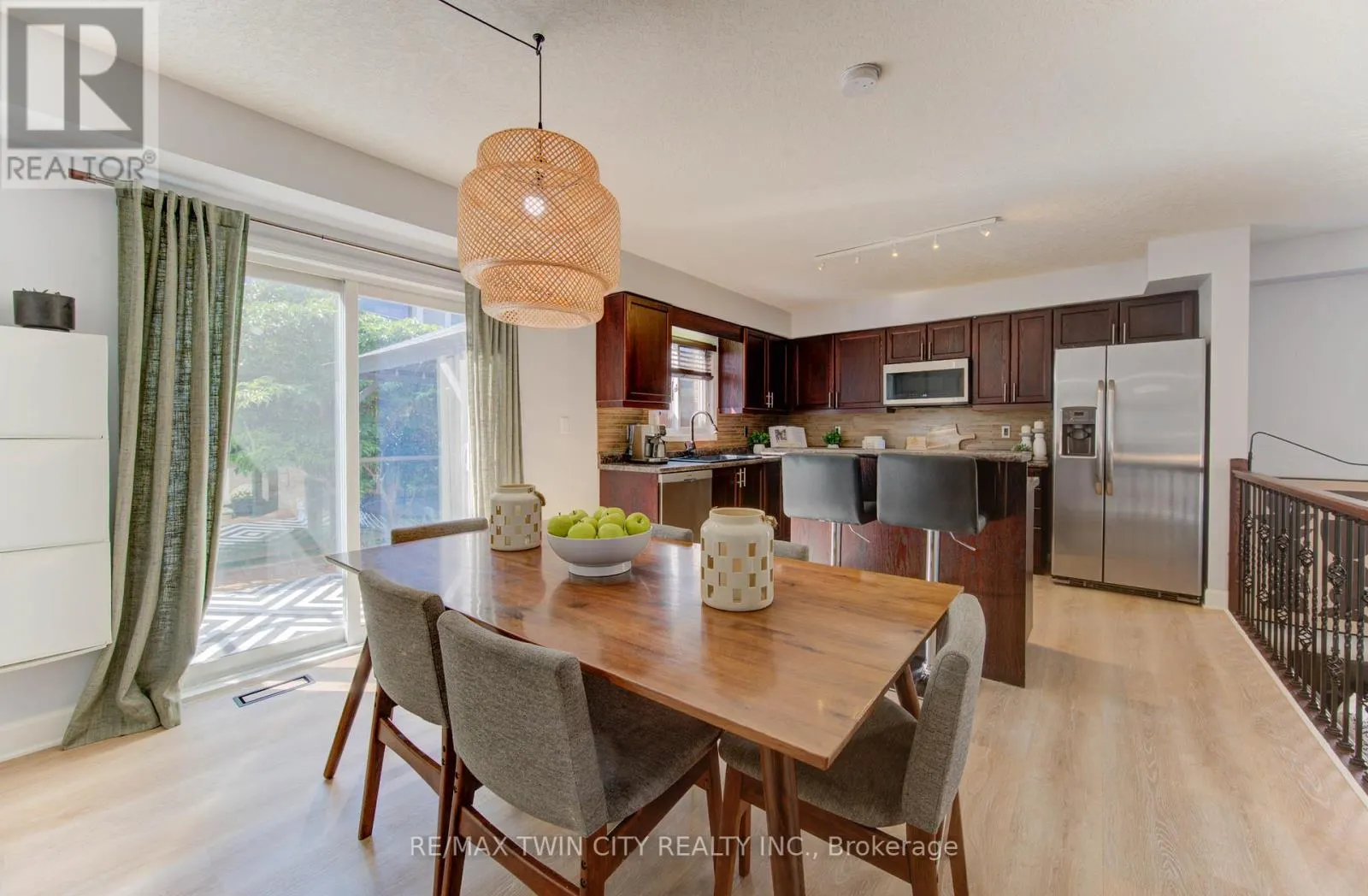 224 SUNNY MEADOW COURT