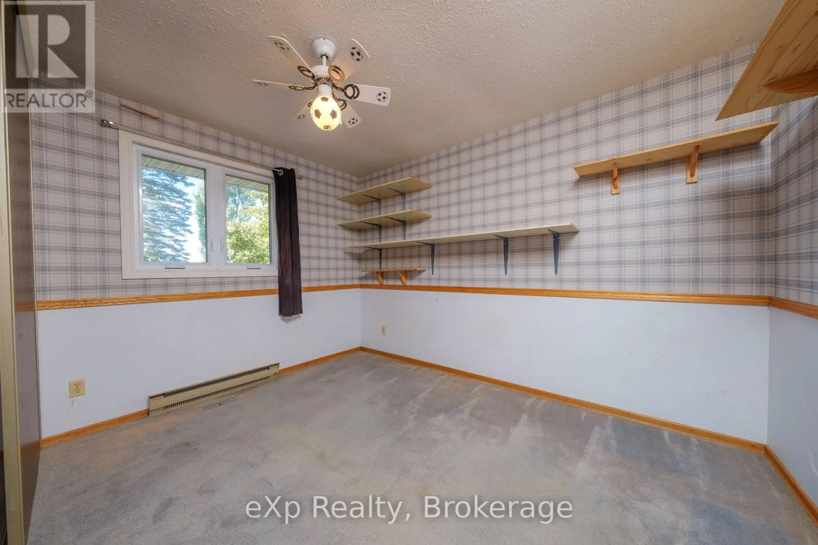 526 THEDE DRIVE