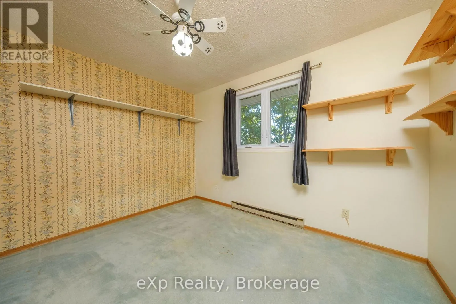 526 THEDE DRIVE