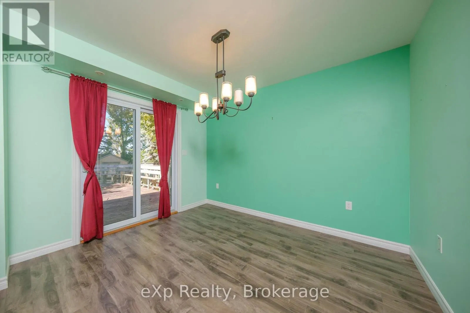 526 THEDE DRIVE