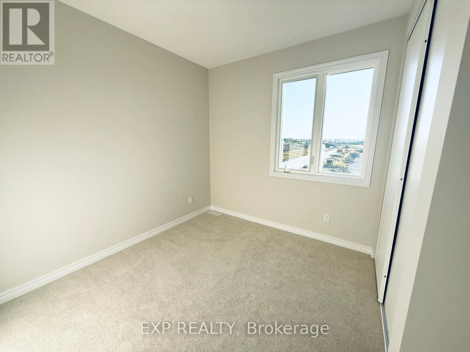 805 ANEMONE MEWS