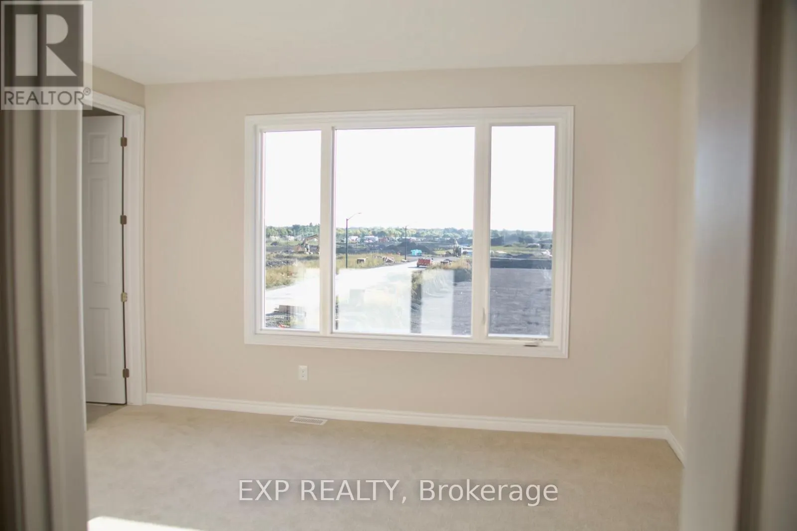 805 ANEMONE MEWS