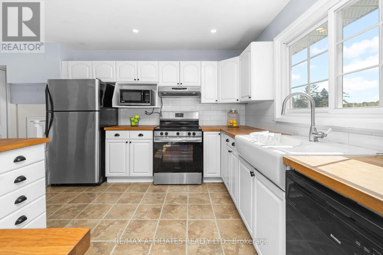 363 HARDWOOD RIDGE ROAD