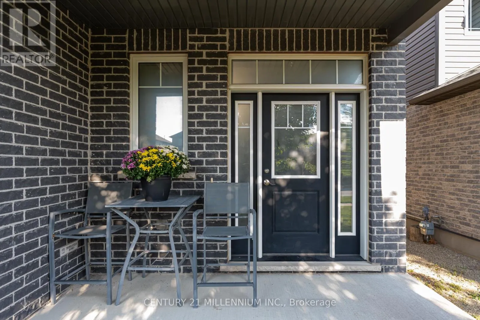 91 TAYLOR DRIVE