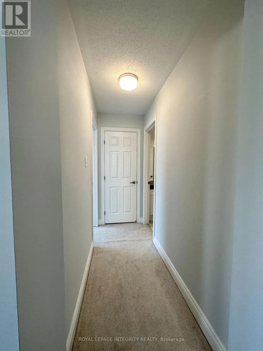 205 YEARLING CIRCLE