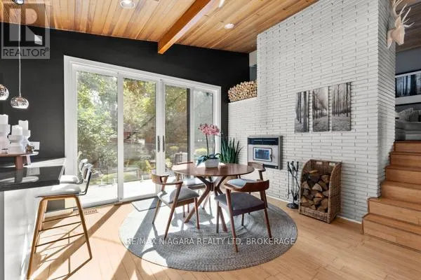 10 MARWOOD CIRCLE