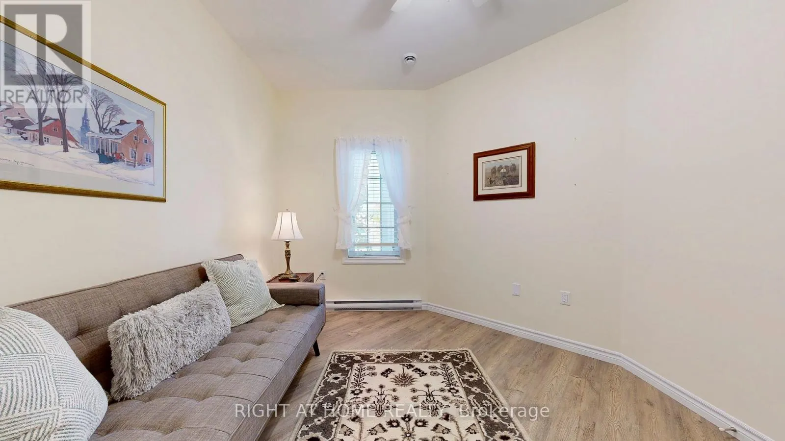 402 - 295 DENSMORE ROAD