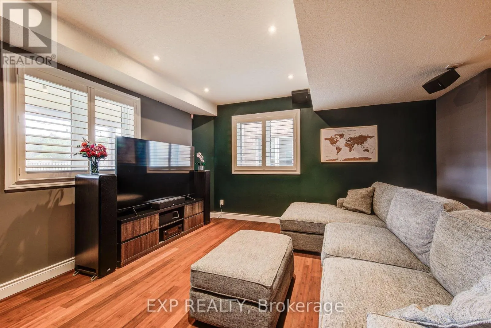 279 ZELLER DRIVE