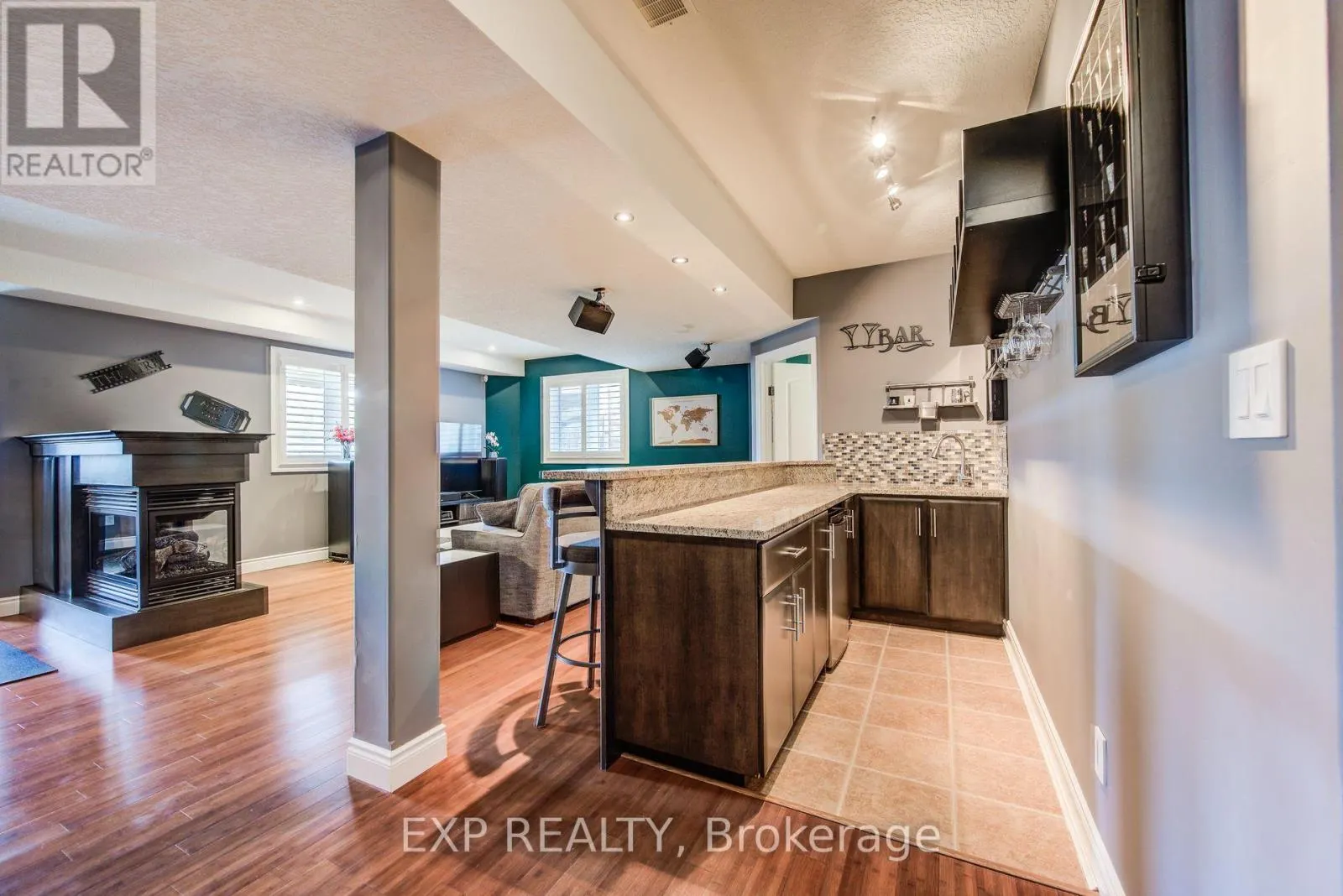 279 ZELLER DRIVE