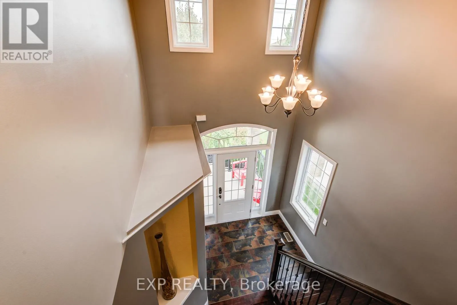 279 ZELLER DRIVE