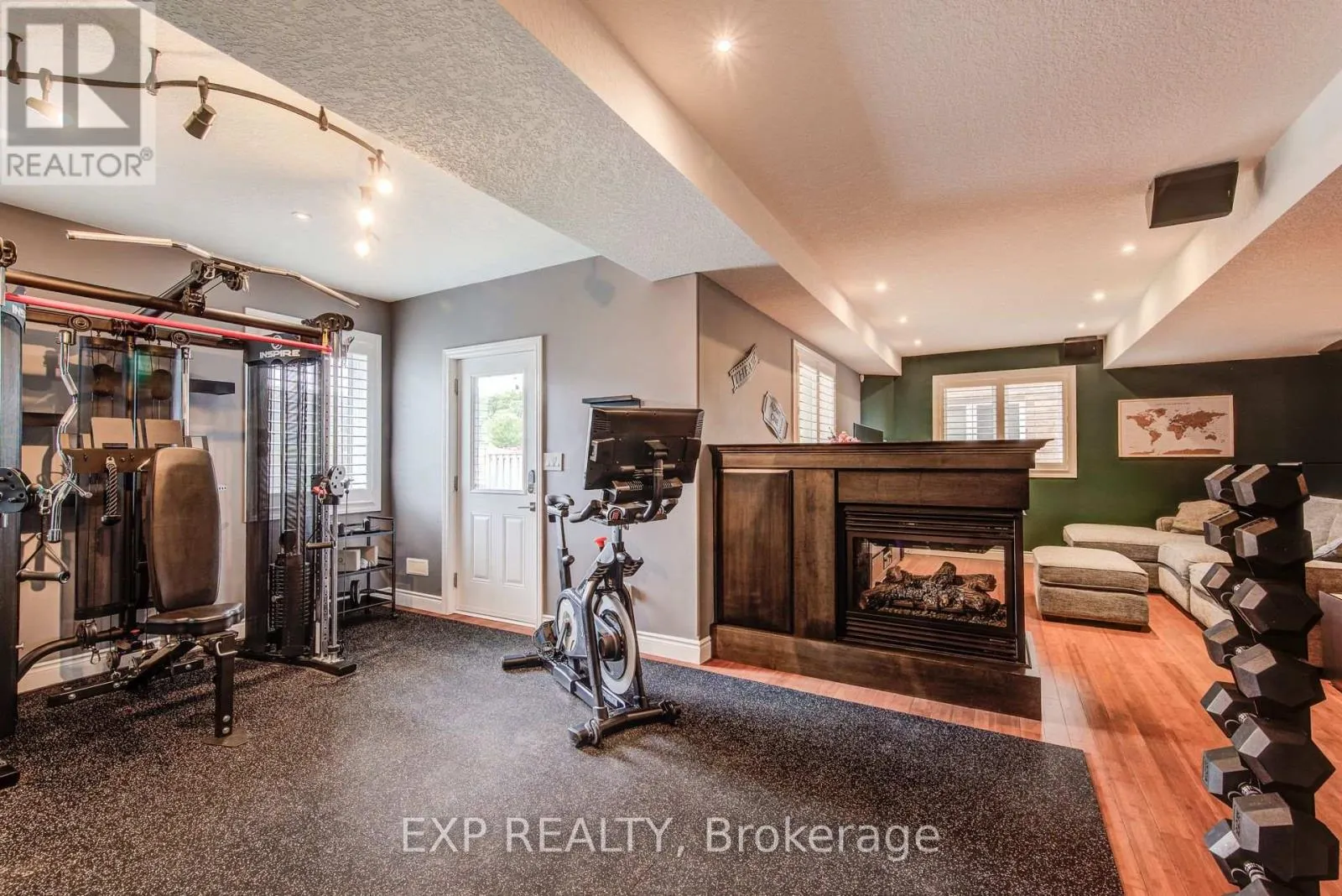 279 ZELLER DRIVE