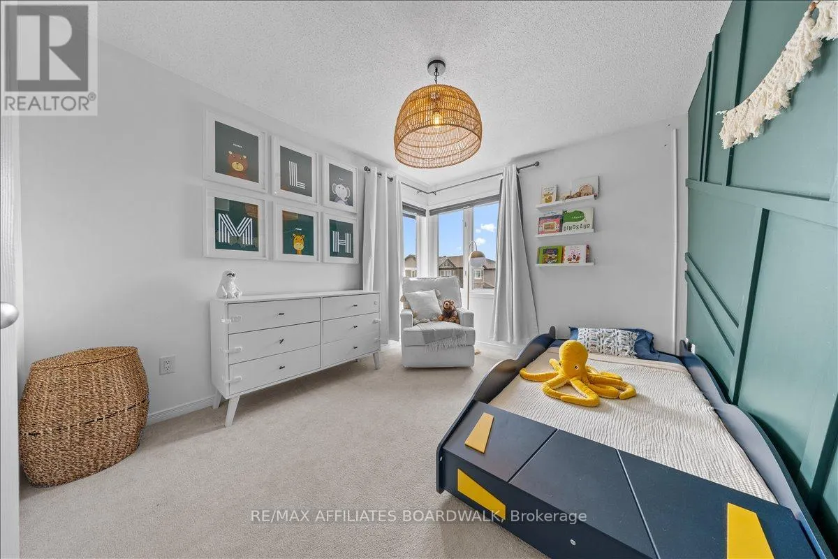 525 DRESSAGE AVENUE