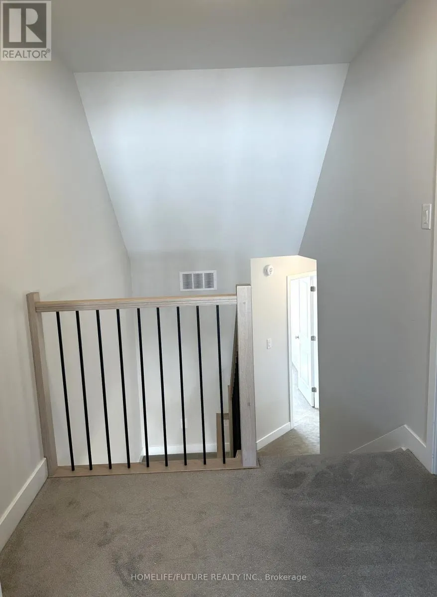 16 MARGARET GRAHAM TERRACE