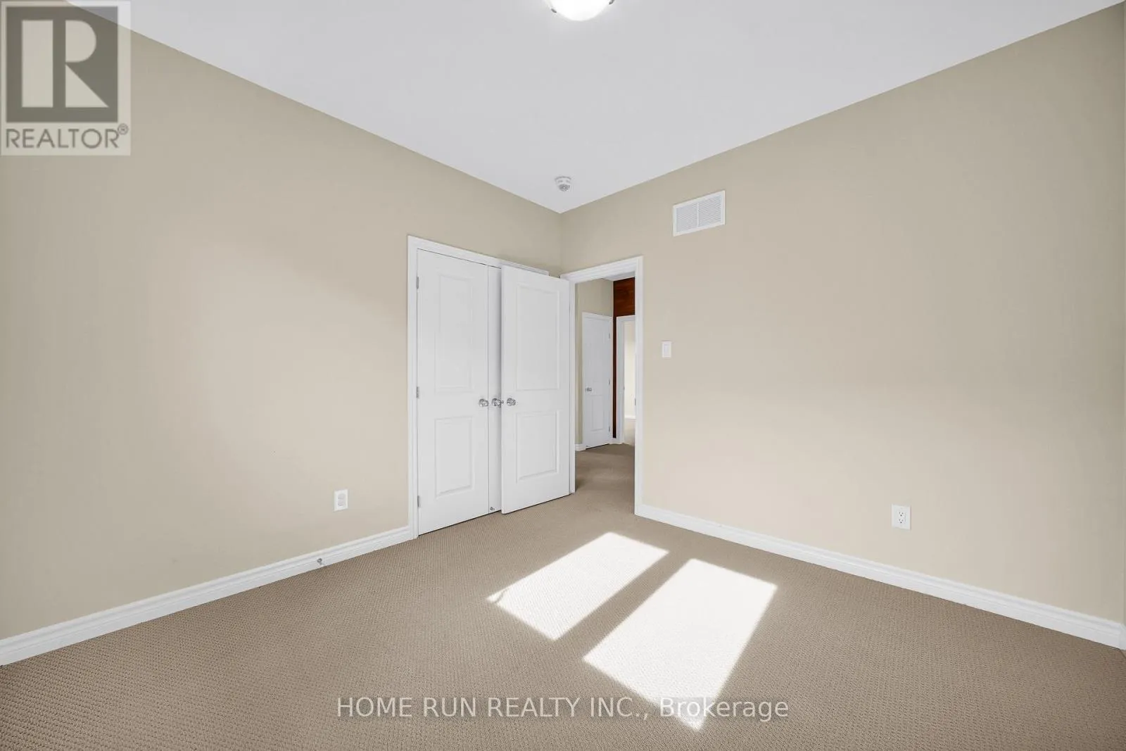 170 ESCARPMENT CRESCENT