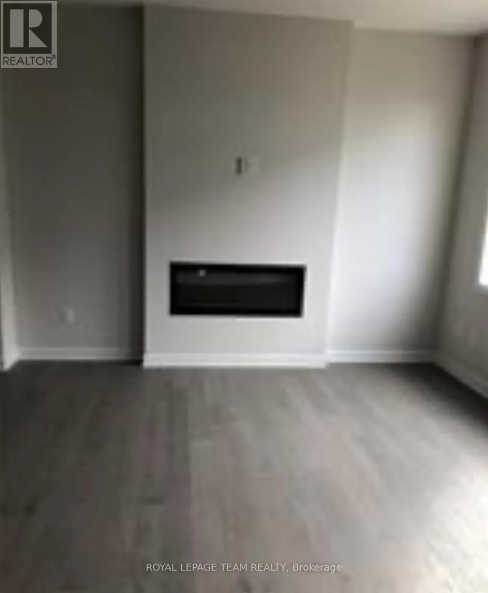 502 LOURY ROW