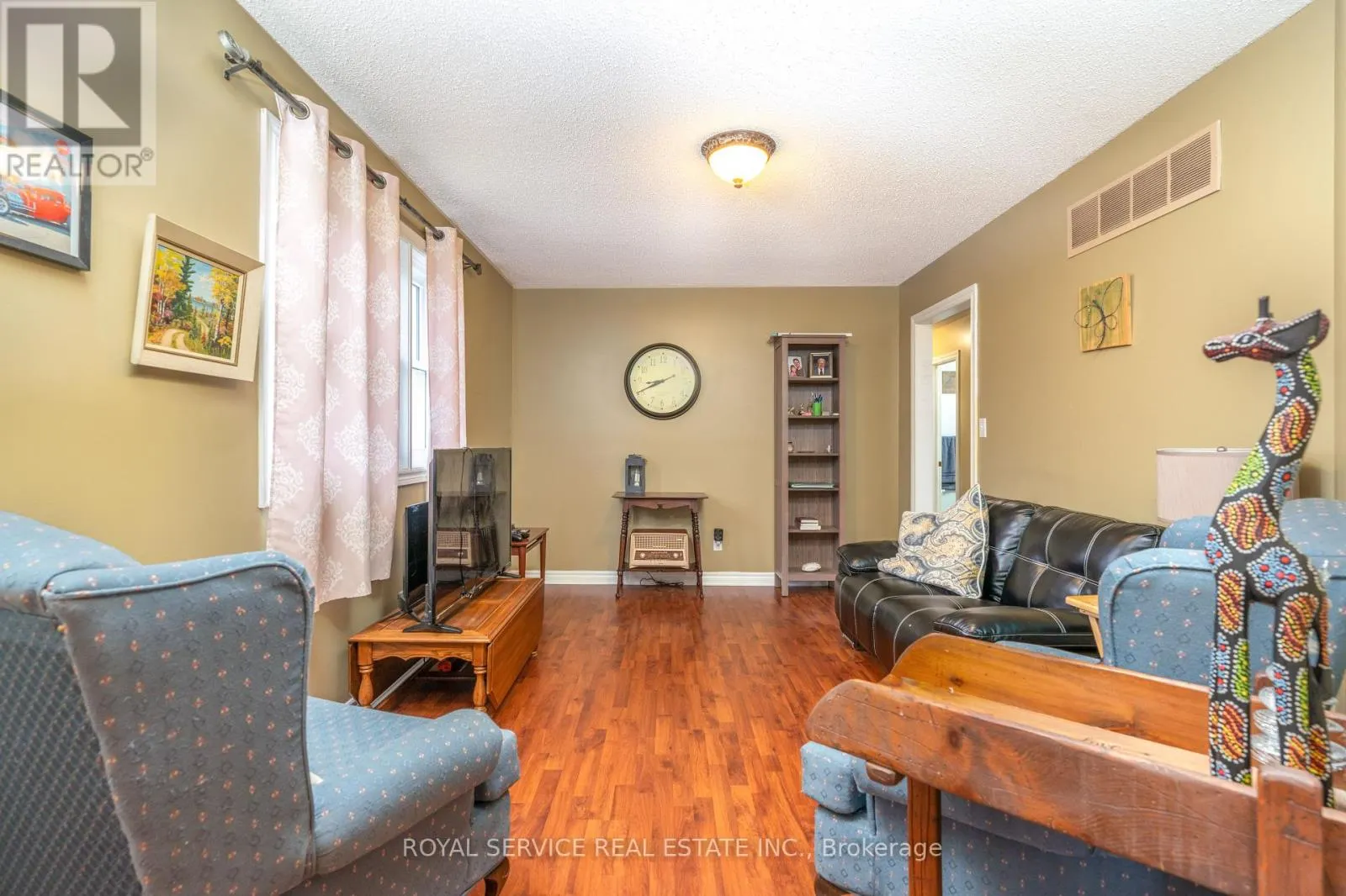 755 GREER CRESCENT
