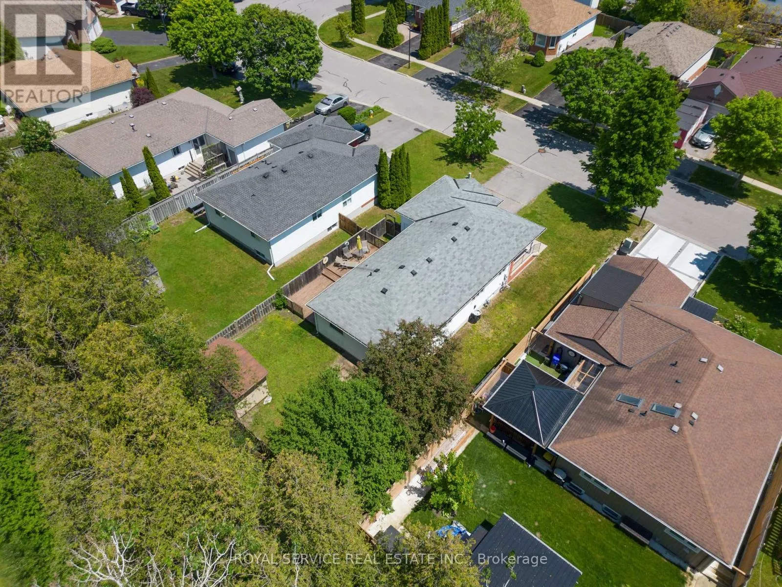 755 GREER CRESCENT
