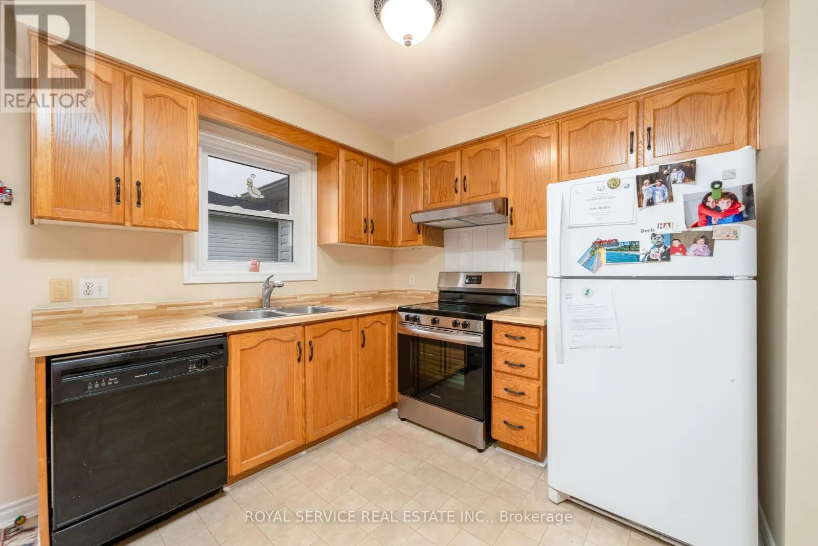 755 GREER CRESCENT