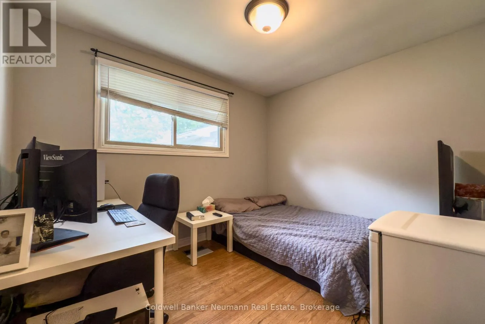UPPER - 27 JULIA DRIVE, #Upper
