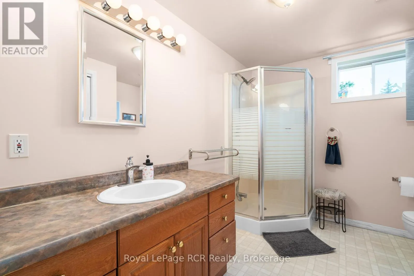 114228 GREY ROAD 3 ROAD