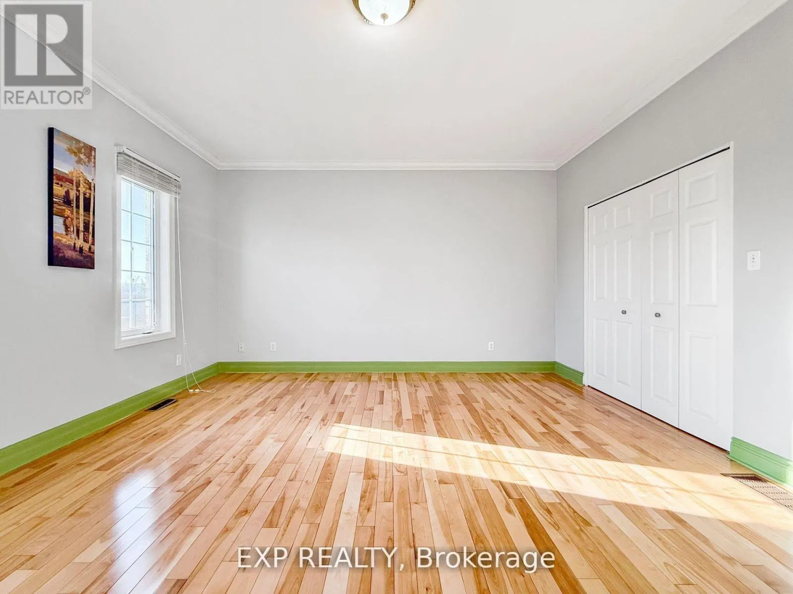 296 MONTGOMERY ROAD